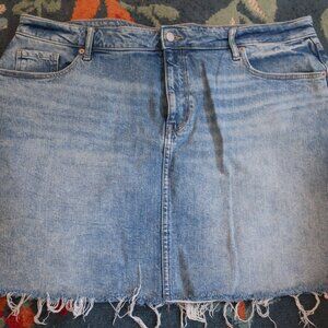 Old Navy denim mini skirt